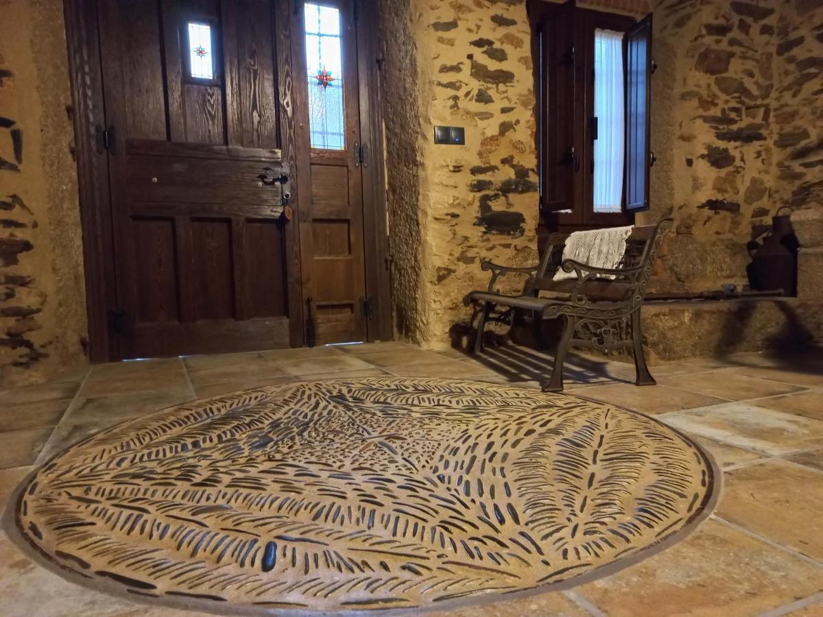 Casa Rural La Moraquintana Villa Santibanez el Bajo Екстериор снимка