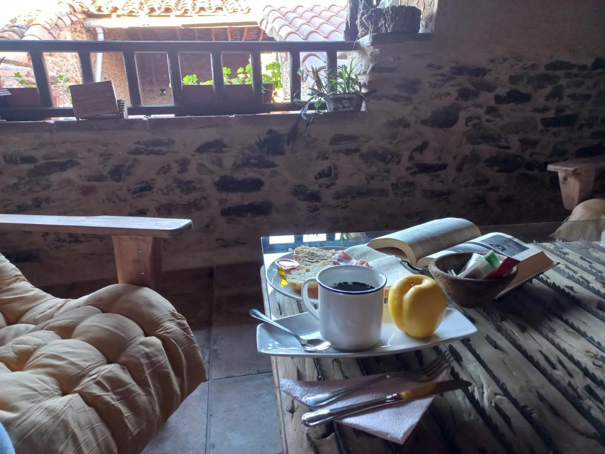 Casa Rural La Moraquintana Villa Santibanez el Bajo Екстериор снимка